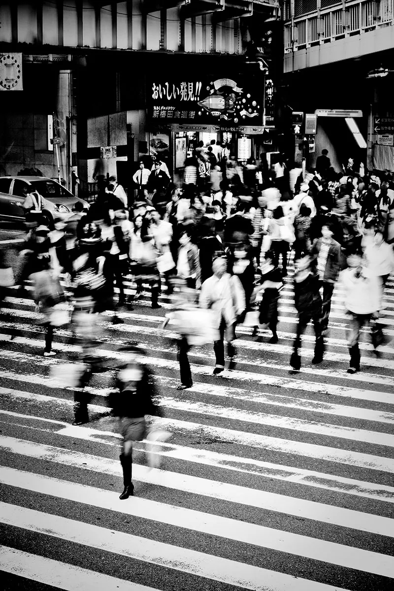 Urban Anonymous Walkers